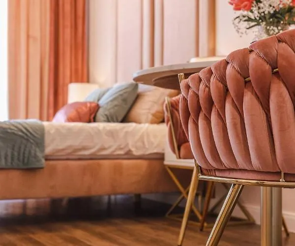 Zloty Lotos-srodmiescie Z Darmowym Parkingiem Apartmán *