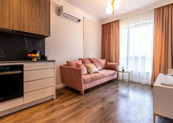 Zloty Lotos-srodmiescie Z Darmowym Parkingiem *