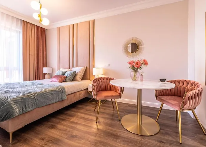 Zloty Lotos-srodmiescie Z Darmowym Parkingiem Apartmán Gdaňsk